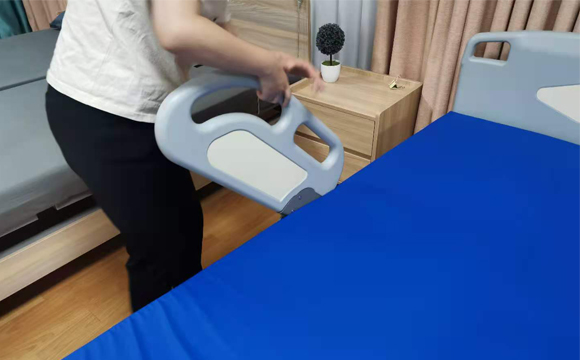 可拆卸护栏
