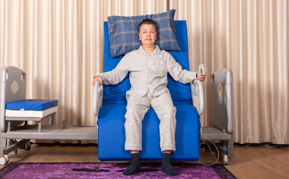 电动旋转升降护理床