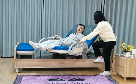 半自动旋转床