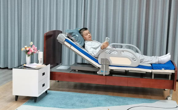 护理床起背