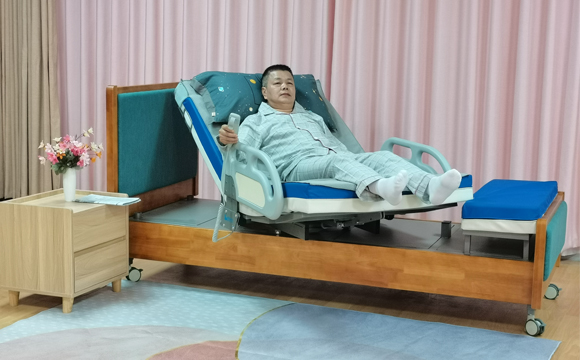 护理床旋转